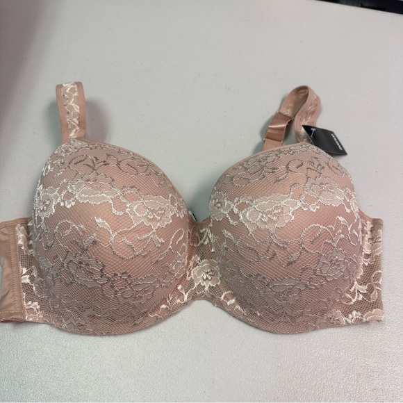 Avenue Lace Underwire Bra in Tan and Cream - Picture 1 of 5